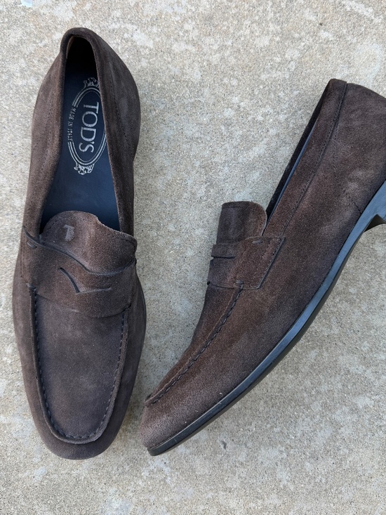 Tod\'s Men Moccasino Suede Penny Loafer in Dark Brown main image 9
